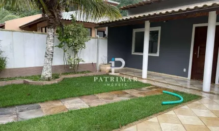 Casa com 2 Quartos, Área gourmet e Piscina à venda, 100 m² por R$ 600.000 - Itaipuaçu - Maricá/RJ