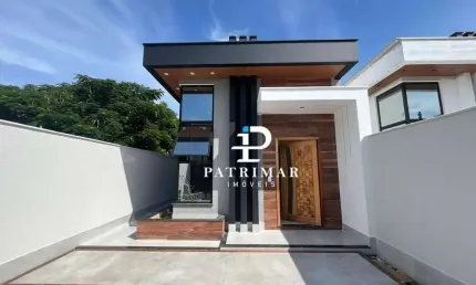 Casa com 3 quartos, Suíte e Piscina à venda, 100 m² por R$ 684.000 - São Bento - Maricá/RJ