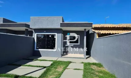Casa com 2  Quartos, Área gourmet e Piscina à venda, 77 m² por R$ 499.000- Itaipuaçu - Maricá/RJ