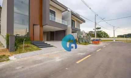 Casa com 3 dormitórios à venda, 251 m² por R$ 2.299.990,00 - Afonso Pena - São José dos Pinhais/PR