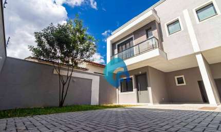 Sobrado com 3 dormitórios à venda, 119 m² por R$ 704.990,00 - Xaxim - Curitiba/PR