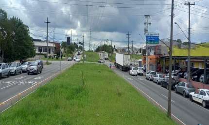 Imóvel comercial a venda, com barracão e loja,  em Curitiba PR