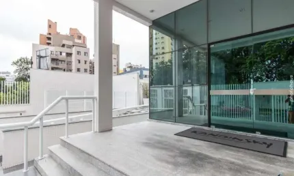 Apartamento a venda, 03 suítes, 02 vagas no cabral em curitiba pr