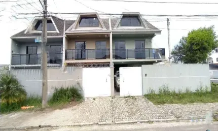 Sobrado a venda no Cajuru, 03 quartos c/ suíte em Curitiba PR
