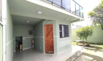 Sobrado a venda no Cajuru, 03 quartos c/suíte em Curitiba PR
