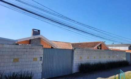 (PERMUTA) Casa/Terreno 1.100 m² , 700 m² construída, potencial prédio até 3 andares, 05 quartos c/suíte, no Cajuru em Curitiba PR