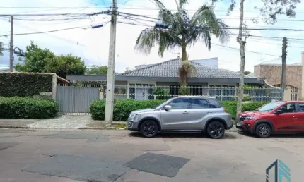 (permuta) casa de esquina c/terreno, são duas casas, com entrada independente no barreirinha em curitiba pr