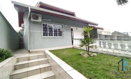 (PERMUTA) Casa a venda com edícula a venda 05 quartos c/suítes, no Jd. Botânico em Curitiba PR