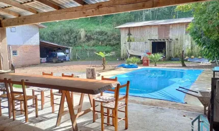 (PERMUTA) Terreno 3.000,00 m² já urbanizado de condomínio no Parque dos Pinheiros em Flores da Cunha RS