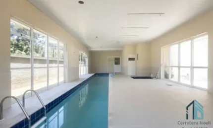 Casa com 620 m², 04 suítes, 04 vagas em condomínio no Orleans/Santa Felicidade em Curitiba PR