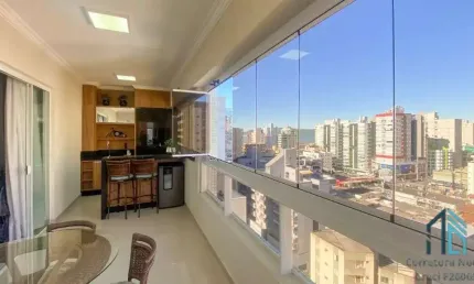 Apartamento mobiliado, decorado, 04 suítes, 04 vagas, meia praia em itapema sc