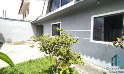 Casa linda com terreno amplo nos fundos, 03 quartos, ático, Campo Pequeno em Colombo PR