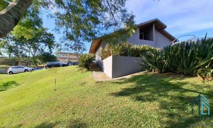 - Chácara com casa em condomínio, local seguro, ótima localização em São Jose dos Pinhais divisa com Piraquara PR
