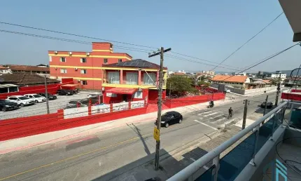 Prédio comercial/residencial, para investidores, 02 sala, 05 quartos c/suítes em Palhoça SC