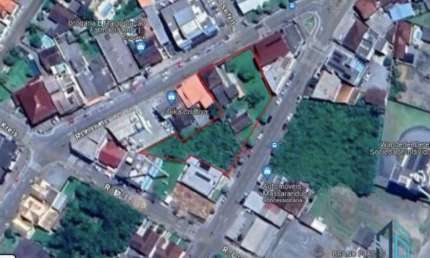Terreno 2.640,62 m², com frente para as duas principais avenidas da cidade no Centro Massaranduba SC