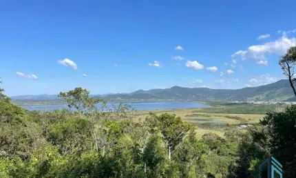 Terreno 14.600 mil m2, a venda em Garopaba na Praia do Silveira Florianópolis SC