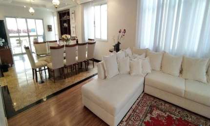 (Permuta ou financiamento) Casa a venda 04 quartos sendo 02 suítes, 04 vagas no Pineville em Pinhais/PR,