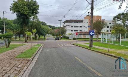 Terreno plano poucos metros do Mercado Festival da AV. Nossa Senhora da Luz, Tarumã/Bacacheri em Curitiba PR