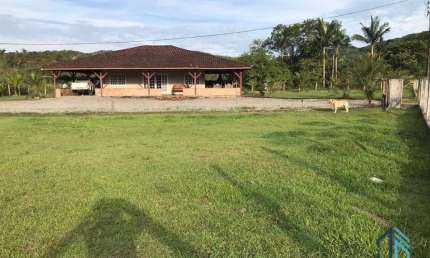 Terreno a venda, com 20 mil M², acesso para Br 101 terreno plano para fazer empresa - Urbano ,em Joinville -SC