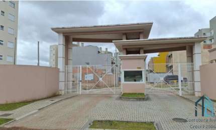 Casa de alvenaria, nova, em condomínio, Semi Mobiliada no Bacacheri em Curitiba PR