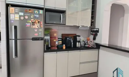 Apartamento a venda 03 quartos, sala com sacada, no Centro de Pinhais -PR