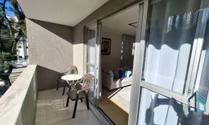 Apartamento 03 quartos c/suíte vaga livre e coberta no agua verde em curitiba pr