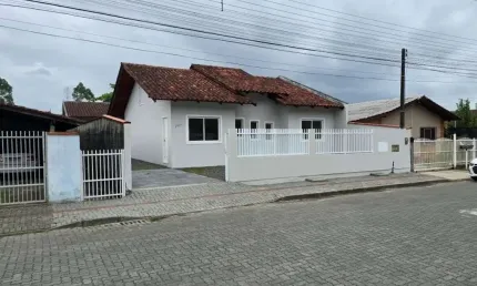 CASA no ESPINHEIROS com 2 quartos para VENDA, 100 m²