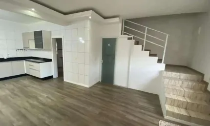 Sobrado geminado no nova brasília com 3 quartos para locação, 150 m²