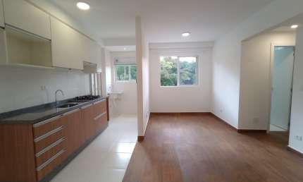 Apartamento de 2 quartos, suíte e 2 vagas de garagem