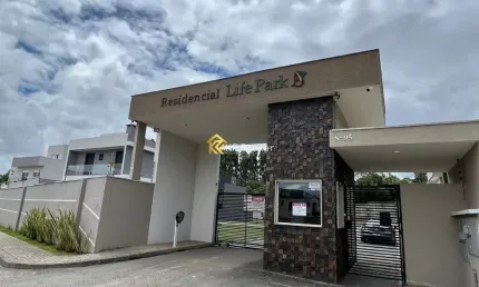 Terreno/Lote em Condominio Fechado á venda no Campo Pequeno/Colombo