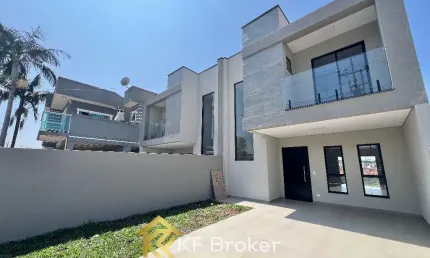 Sobrado com 3 quartos à venda no Paloma – Colombo/PR.