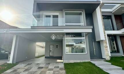 Casa em condomínio fechado com 3 quartos à venda na Rua dos Pinheiros, 71, Igara, Canoas, 257 m2 por R$ 1.980.000