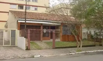 Casa com 1 quarto à venda na Rua Alberto Torres, 65, Centro, Canoas, 150 m2 por R$ 855.000