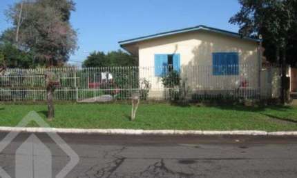 Casa em condomínio fechado com 2 quartos à venda na Avenida Farroupilha, 6180, Igara, Canoas, 580 m2 por R$ 650.000