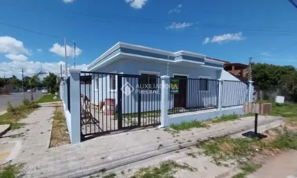 Casa com 2 quartos à venda na Rua Iraí, 137, Niterói, Canoas, 70 m2 por R$ 250.000