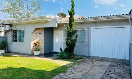Casa com 3 quartos à venda na Rua Bartolomeu de Gusmão, 1799, Fátima, Canoas, 139 m2 por R$ 540.000