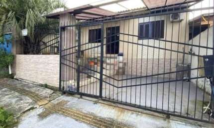Casa com 2 quartos à venda na Rua Manoel Antonio Ramos, 16, São José, Canoas, 52 m2 por R$ 320.000