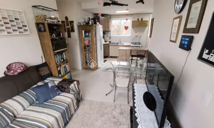Apartamento com 2 quartos à venda na Rua da Portuguesa, 130, Olaria, Canoas, 48 m2 por R$ 200.000