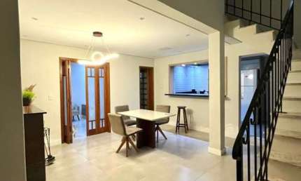 Casa com 3 quartos à venda na Primeiro de Março, 96, Nossa Senhora das Graças, Canoas, 300 m2 por R$ 905.000