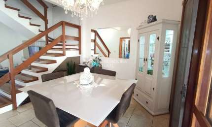 Casa em condomínio fechado com 3 quartos à venda na Rua Phoenix, 121, Estância Velha, Canoas, 198 m2 por R$ 990.000