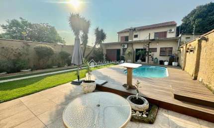 Casa com 5 quartos à venda na Rua Concórdia, 1087, Niterói, Canoas, 350 m2 por R$ 1.537.000