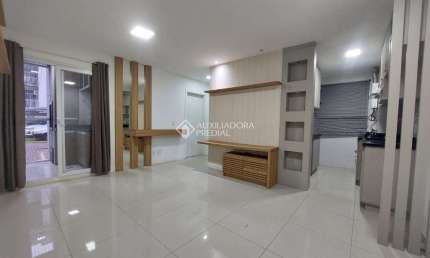 Apartamento com 2 quartos à venda na Rua Henrique Stefani, 1041, Igara, Canoas, 56 m2 por R$ 296.800