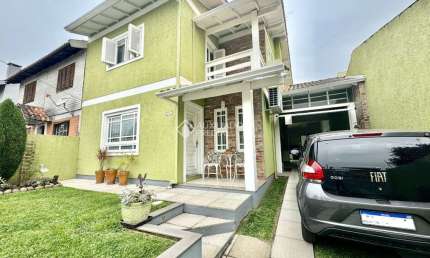 Casa com 3 quartos à venda na Rua Doutor Alfredo Angelo Filho, 417, Igara, Canoas, 142 m2 por R$ 910.000