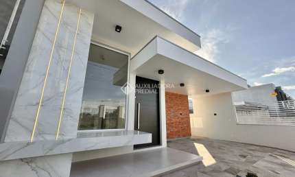 Casa com 3 quartos à venda na Rua Ulysses Gomes Ferreira, 490, Estância Velha, Canoas, 130 m2 por R$ 1.150.000