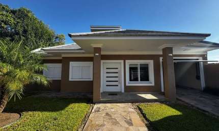 Casa com 3 quartos à venda na Rua Monte Castelo, 841, Nossa Senhora das Graças, Canoas, 250 m2 por R$ 2.438.000
