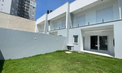 Casa com 3 quartos à venda na Rua da Figueira, 700, Nossa Senhora das Graças, Canoas, 162 m2 por R$ 860.000