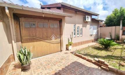 Casa em condomínio fechado com 2 quartos à venda na Rua B, 344, Olaria, Canoas, 151 m2 por R$ 380.000