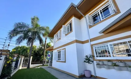 Casa com 3 quartos à venda na Rua Suíça, 270, Marechal Rondon, Canoas, 200 m2 por R$ 1.650.000