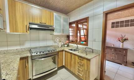 Casa com 6 quartos à venda na Rua Quaraí, 64, Niterói, Canoas, 259 m2 por R$ 1.100.000