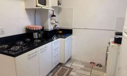 Apartamento com 2 quartos à venda na Carlos Alberto Lauermann Nunes, 265, Olaria, Canoas, 47 m2 por R$ 209.900